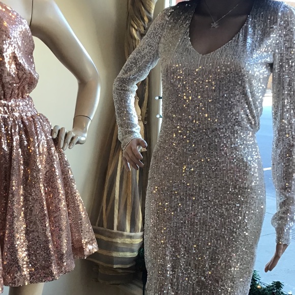 Gorgeous sequins dress - Picture 5 of 5